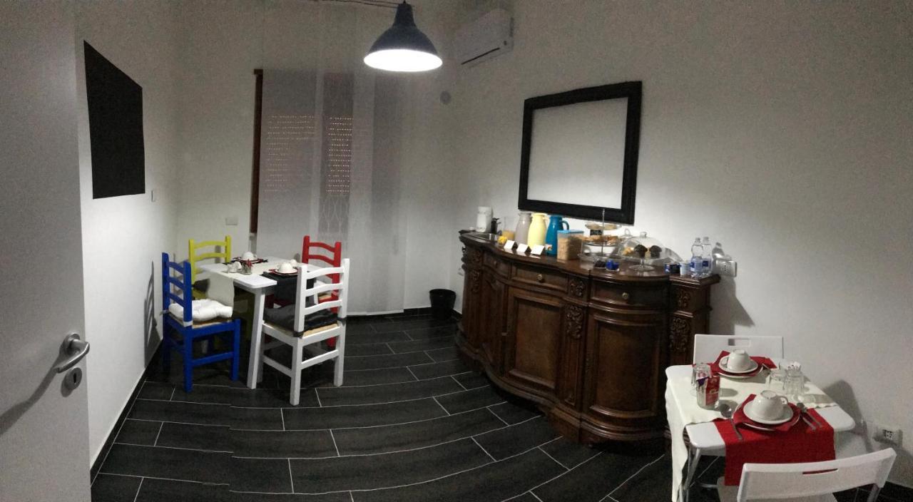Style Di Elisabetta Notari Acomodação com café da manhã Roma Exterior foto